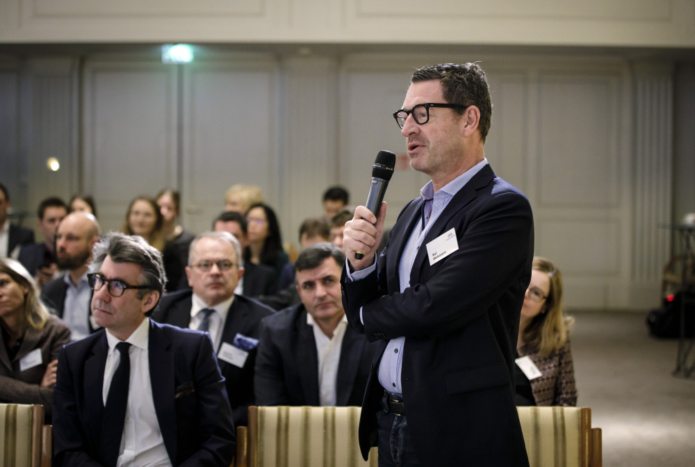Präsentation des Edelman Trust Barometers 2020.