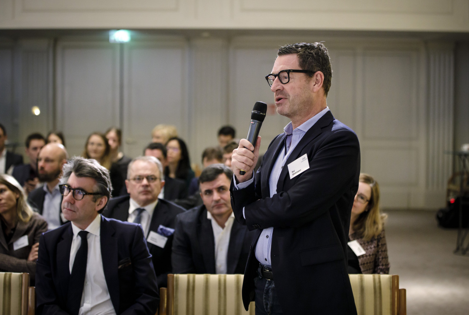 Präsentation des Edelman Trust Barometers 2020.