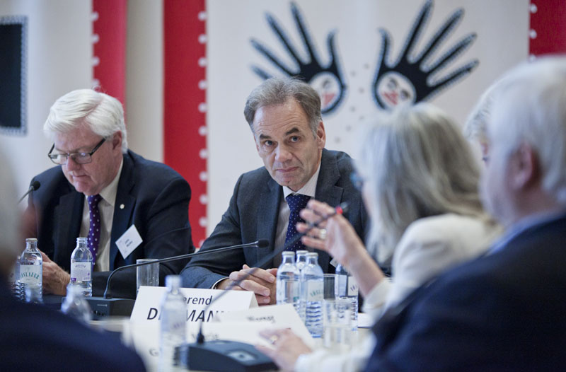 Germany, Berlin. XXXI Canada Germany Conference. October 28, 2016.Embassy of Canada, Leipziger Platz 17, 10117 Berlin.Photographer Jan Michalko / Agentur Raum-11Adress/ Kontakt: Agentur Raum11, Jan Zappner Manager, Schönhauser Allee 39A, 10435 Berlin, Germany+49.178.3084661, www.raum-11.de, zappner@raum-11.de