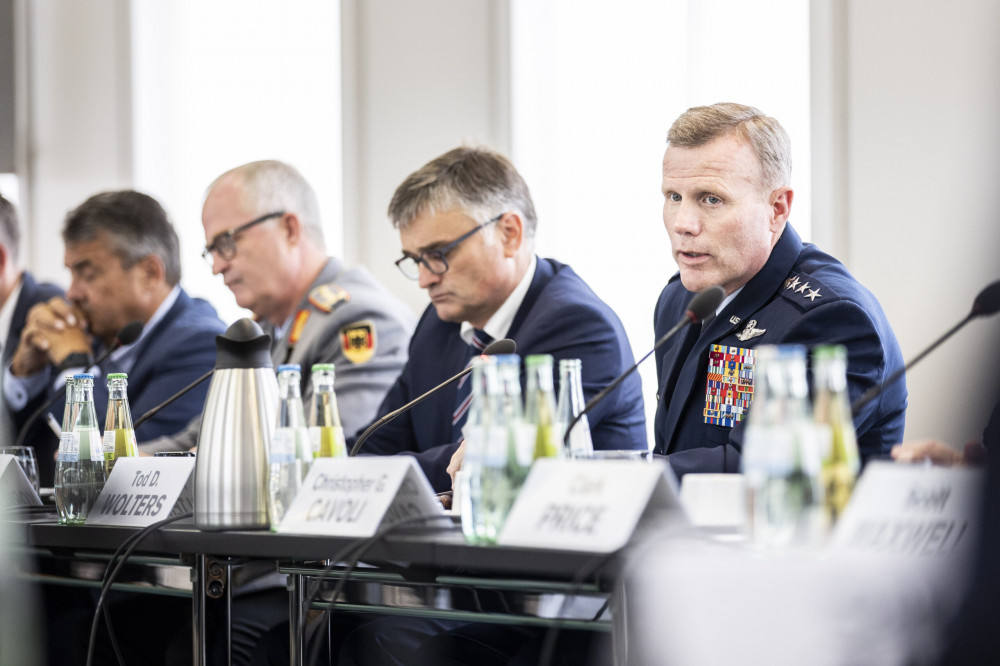 XXVI. Atlantik-Brücke Meeting mit dem U.S. European Command und dem Generalinspekteur der Bundeswehr.