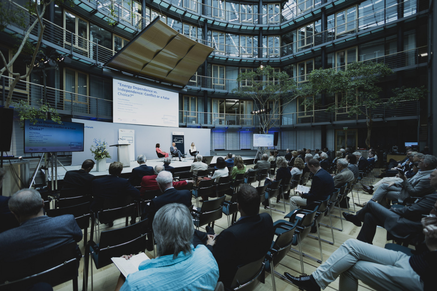Deutsch-Amerikanische Konferenz in Berlin
