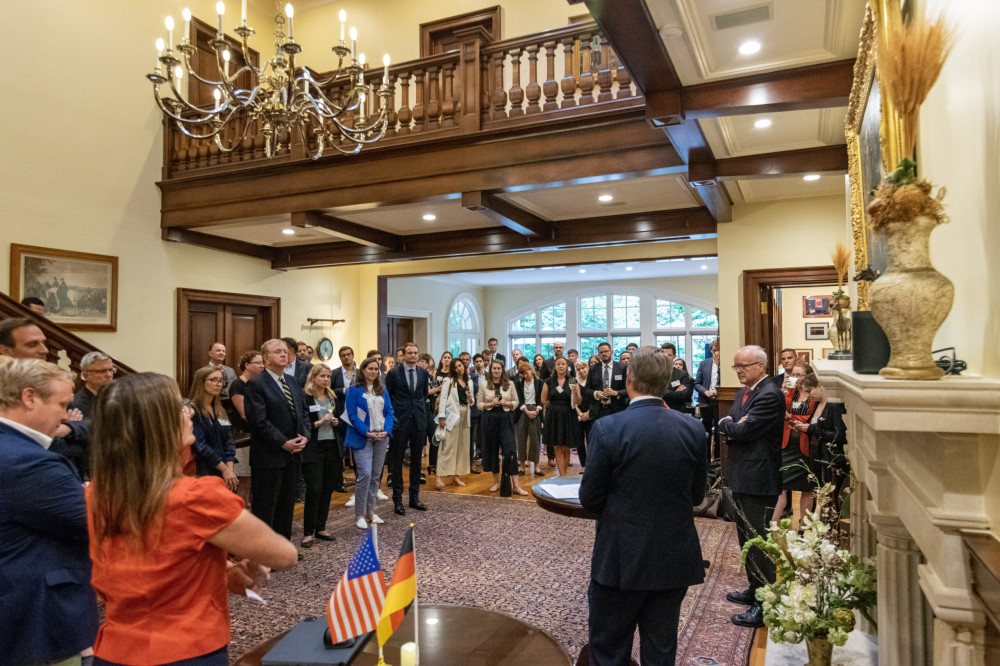 Die Young Leaders in der Halle Estate