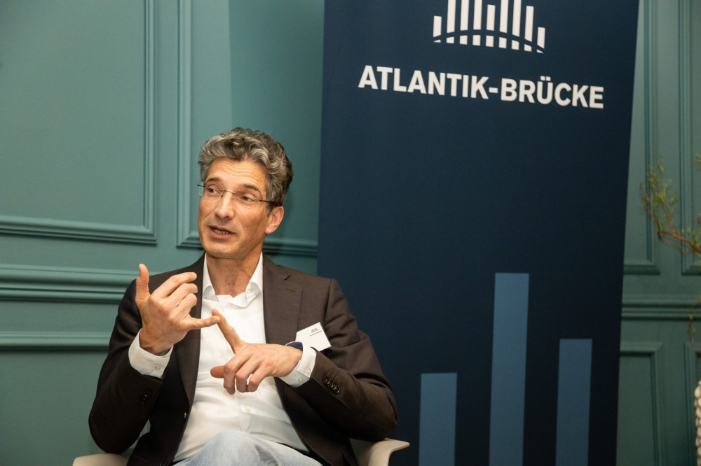Transatlantic Tech Dialogues zur Zukunft der transatlantischen KI-Politik