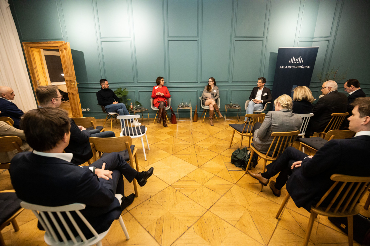 Transatlantic Tech Dialogues zur Zukunft der transatlantischen KI-Politik