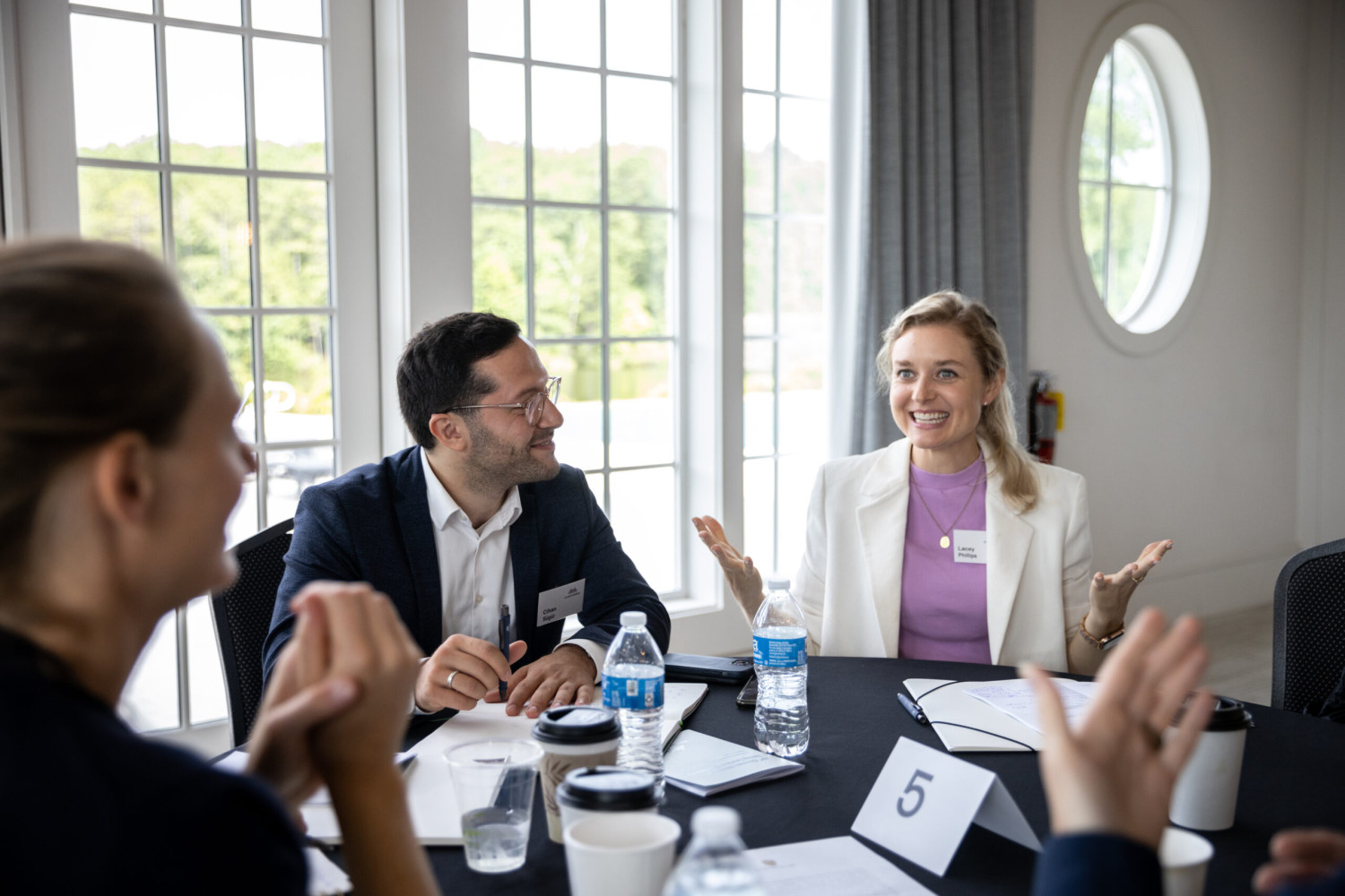 Eine Arbeitsgruppensitzung