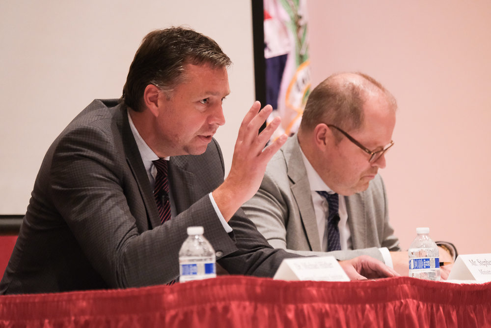 Stephan Mayer und Christian Lange im National War College
