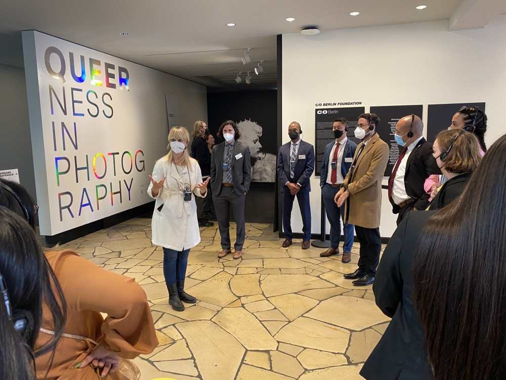 Besuch der Ausstellung "Queerness in Photography" im c/o Berlin