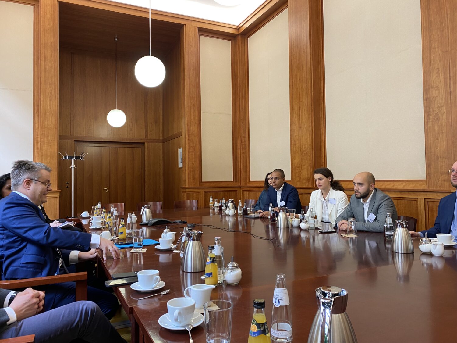 Im Auswärtigen Amt mit Staatsminister Dr. Tobias Lindner