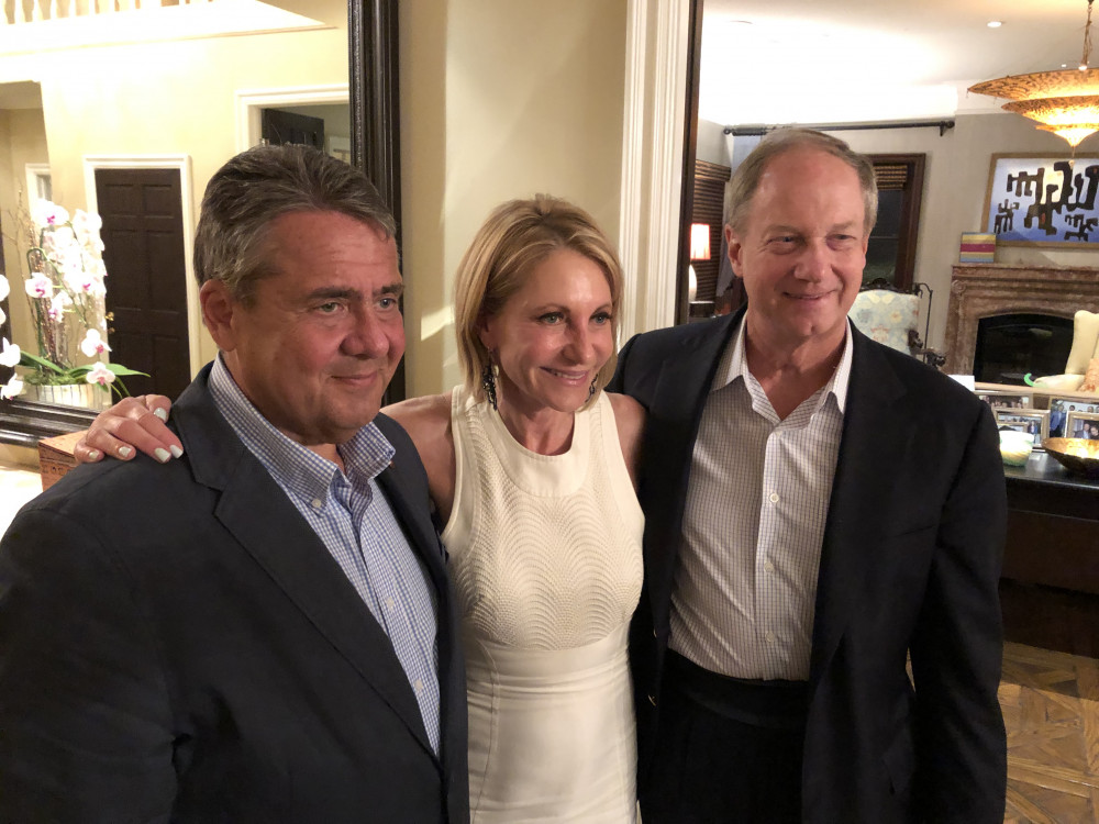 Sigmar Gabriel, Kimberly Emerson, John Emerson