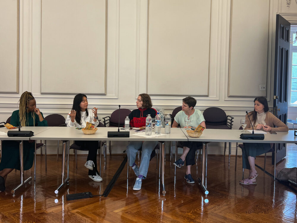 Discussion following the visit of United States Holocaust Memorial Museum
