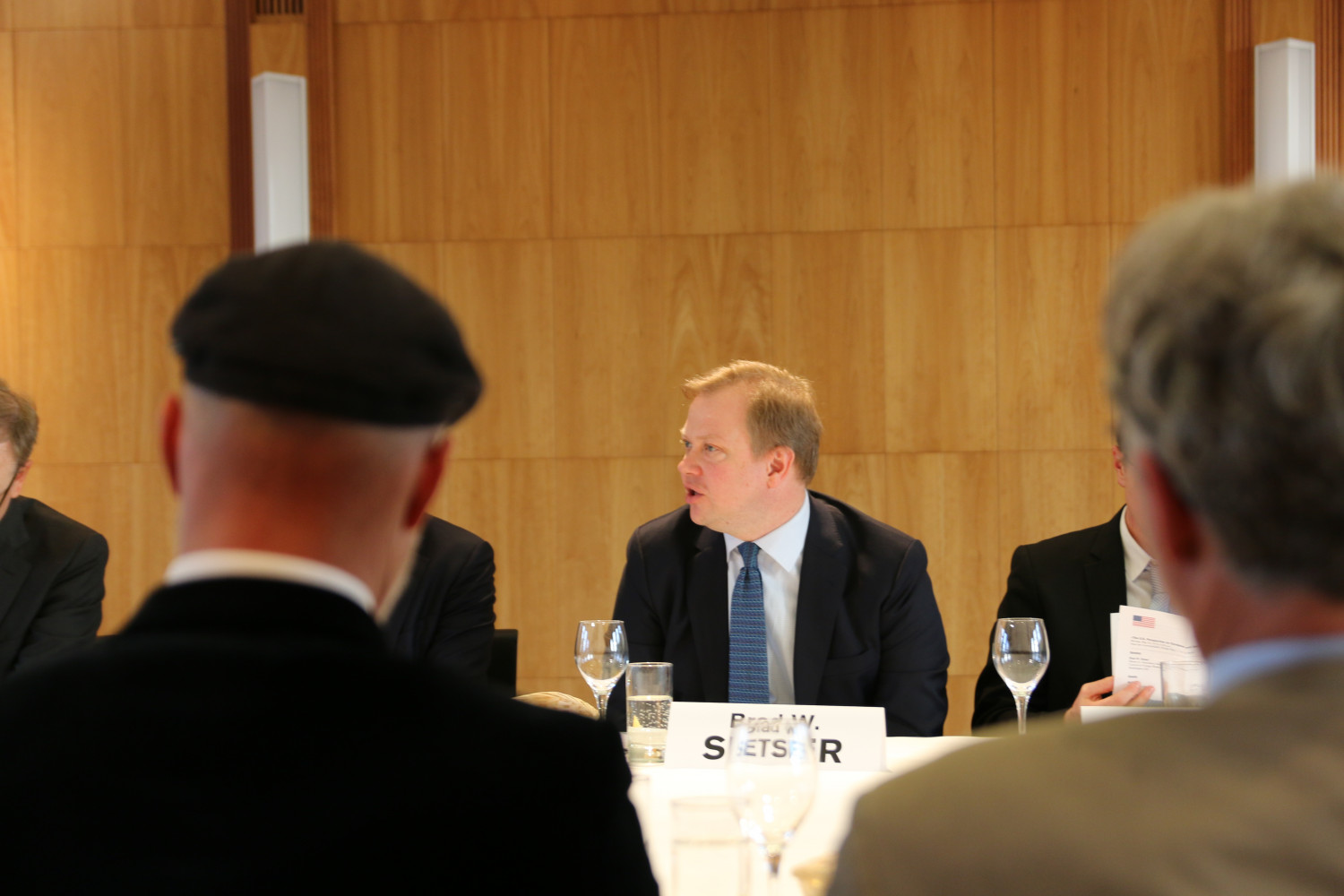 Diskussion mit Brad W. Setser