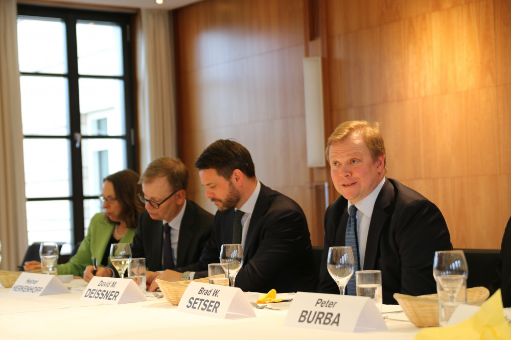 Diskussion mit Brad W. Setser