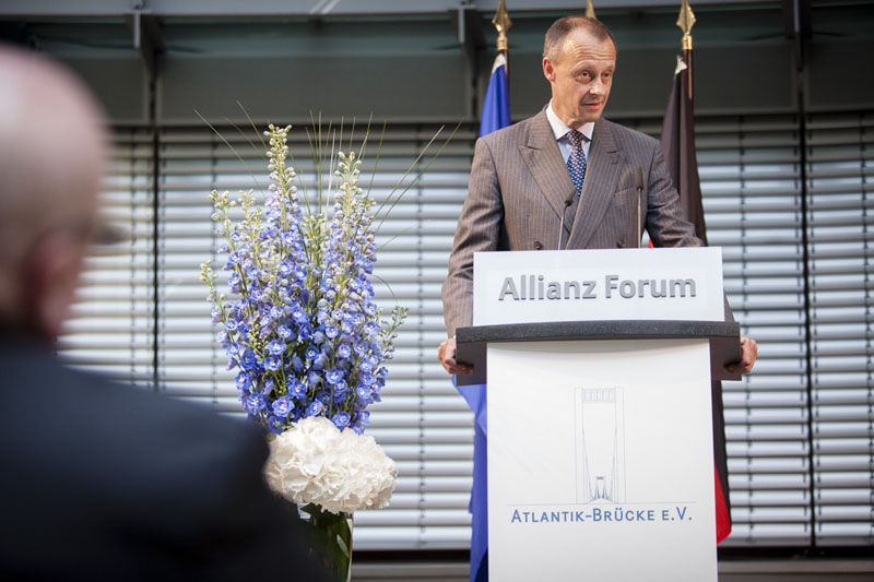 Der Verteidigungsminister der USA Ashton Carter spricht im Allianz Forum bei einer Veranstaltung der Atlantik Bruecke, Berlin, 22.6.2015 Copyright : Raum11/Jan Zappner