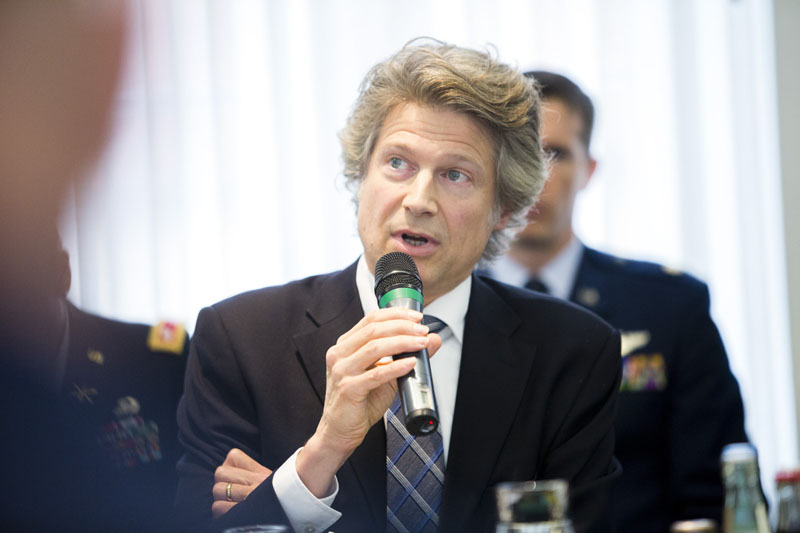 Atlantik Brücke Treffen mit dem EUCOM, Berlin, 20.11.2015, Copyright Raum11/Jan Zappner