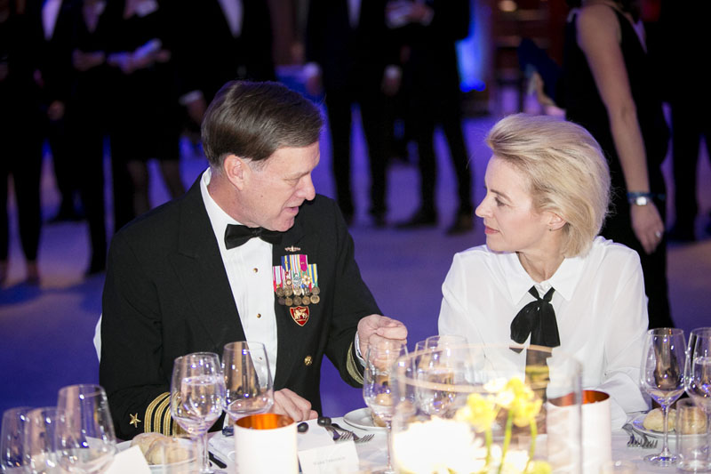 Ball der Atlantik Brücke im Hotel Intercontinental, Berlin, 20.1.2015, Copyright: Raum11 /Jan Zappner