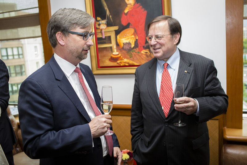 Robert Zoellick in Berlin bei der Atlantik Bruecke im China Club, Berlin 8.6.2015, Copyright: Raum11/Jan Zappner