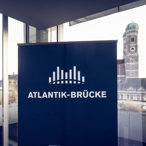 Atlantik-Brücke at MSC